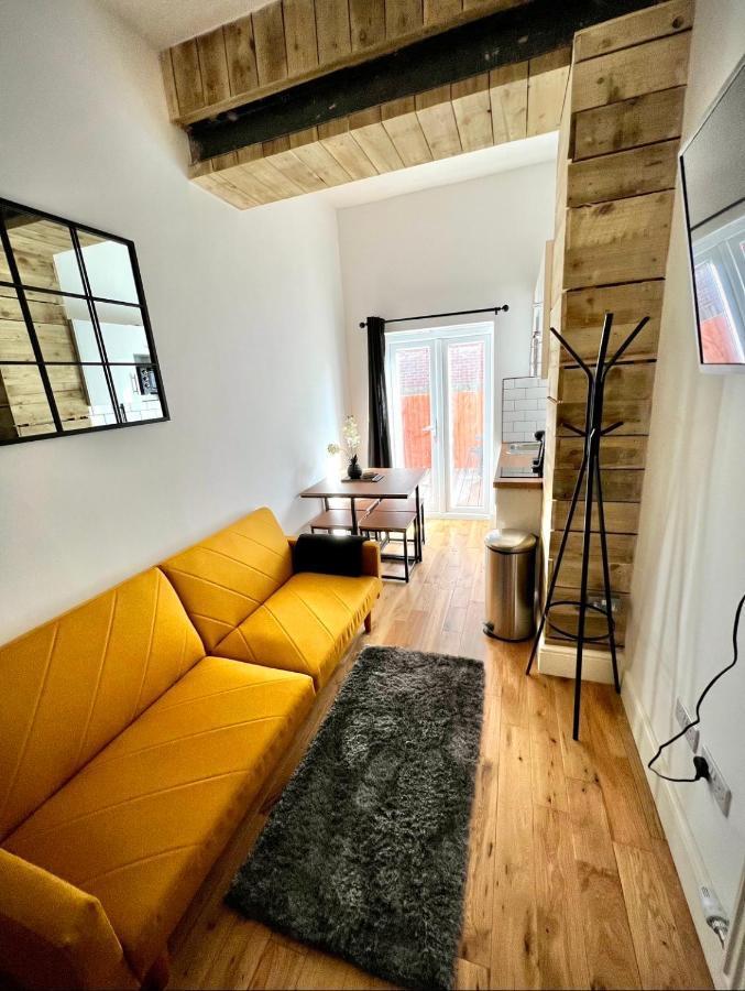 Flat 8, 10 St Johns Bournemouth